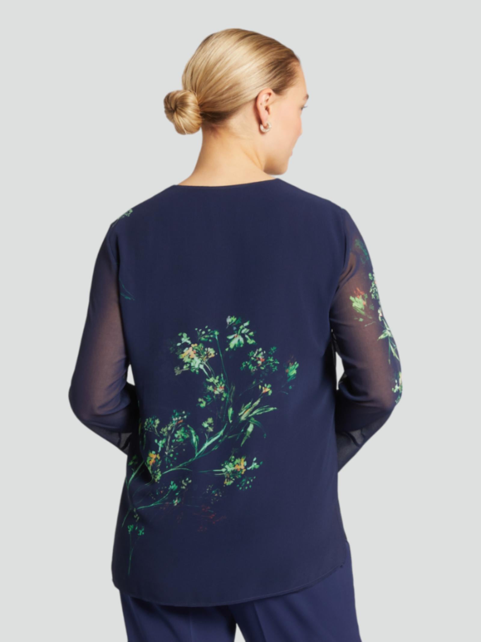 Blusa in Georgette con Scollatura a Cuore e Maniche a Corolla 