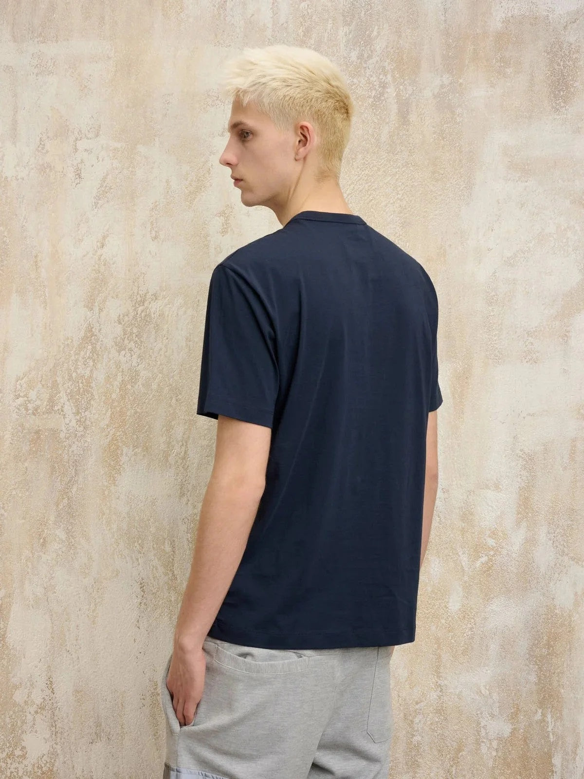 T-shirt "Faxon" Bianca con Logo Gommato Effetto 3D 