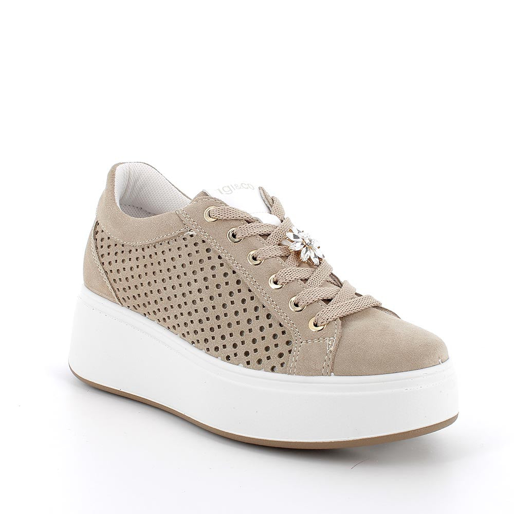 Sneakers Beige con Zeppa, Lacci e Dettaglio Gioiello 