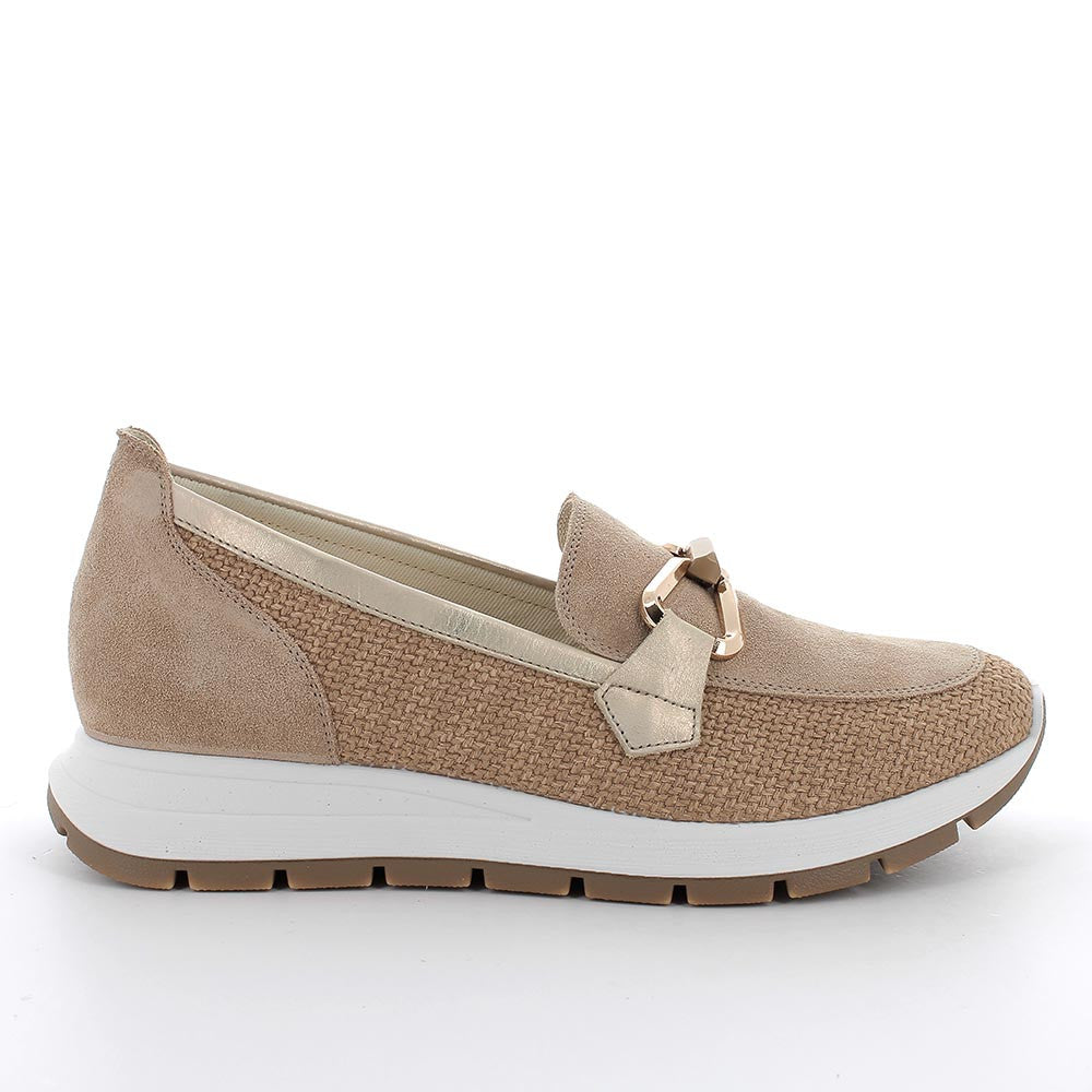 Mocassini Beige e Marrone con Texture Intrecciata 