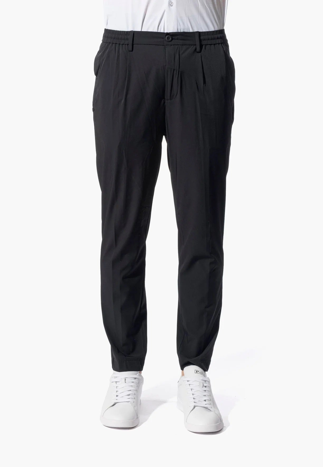 Pantalone TECH-UB nero con vita elasticizzata e coulisse nascosta 