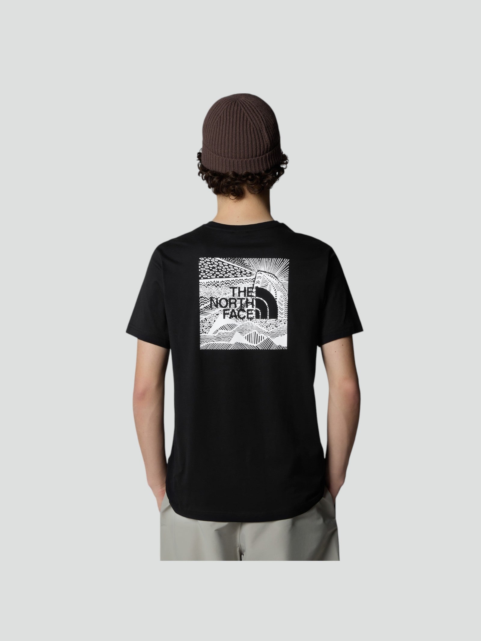 T-shirt Uomo nera con Grafica Montagna Retro 