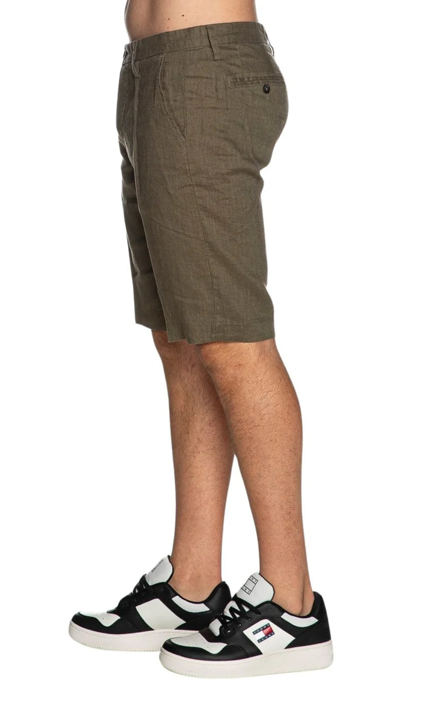 Bermuda Markup uomo MK15203 Reg Linen modello chino Verde militare<BR/> 